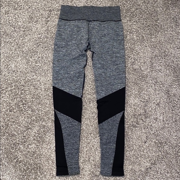 Workout flex leggings - Picture 2 of 2